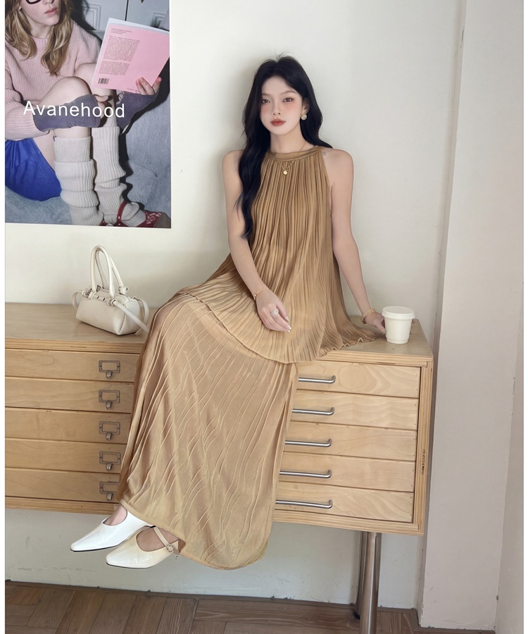 Korean style slim sweater fold long skirt a set