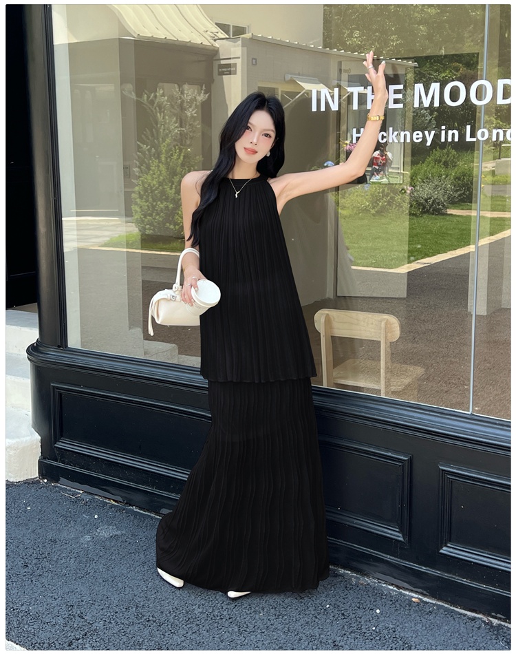 Korean style slim sweater fold long skirt a set
