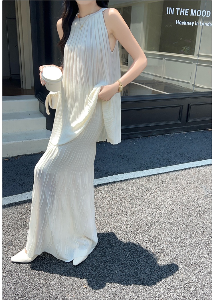 Korean style slim sweater fold long skirt a set