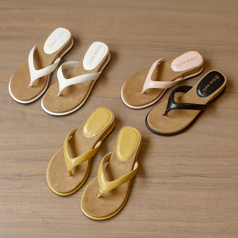France style  wears outside flip-flops for women