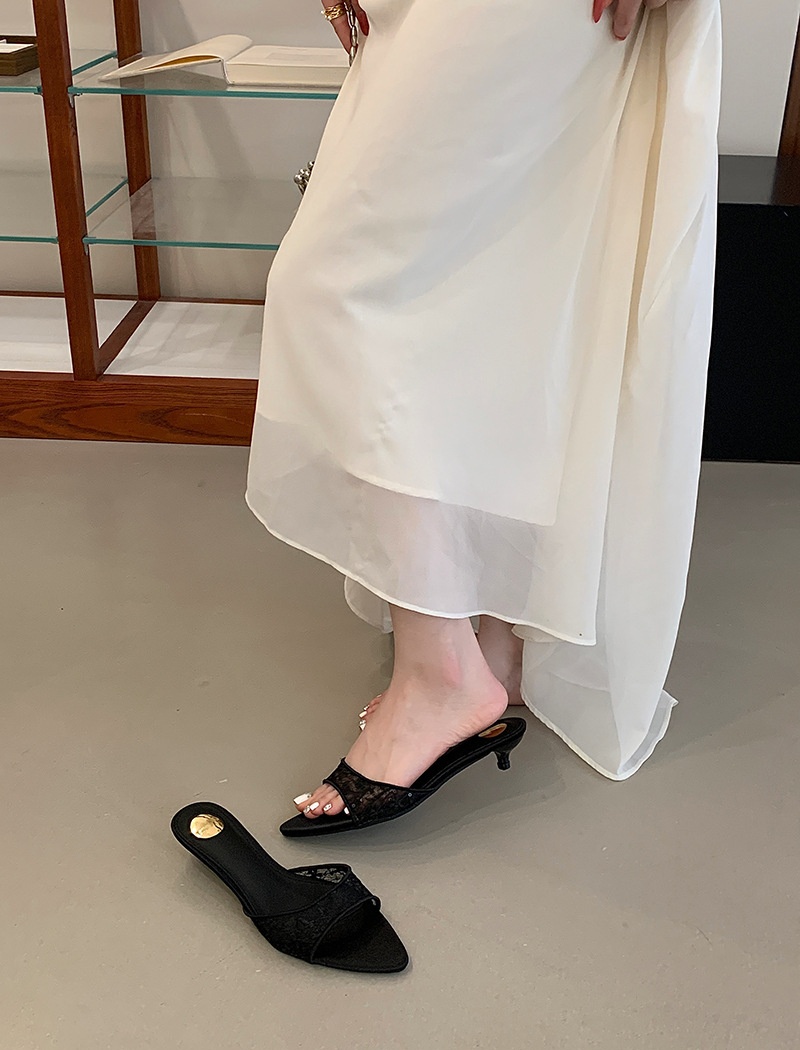Sexy summer slippers embroidery high-heeled shoes