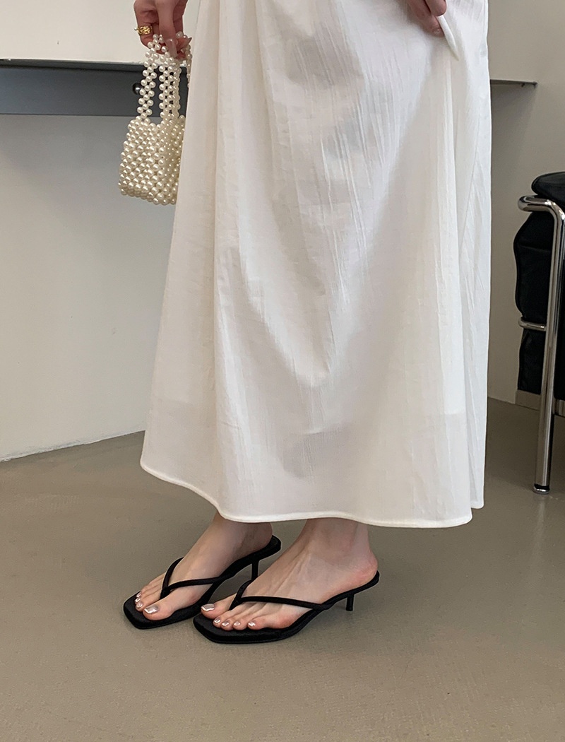 Simple open toe  France style kitten flip-flops