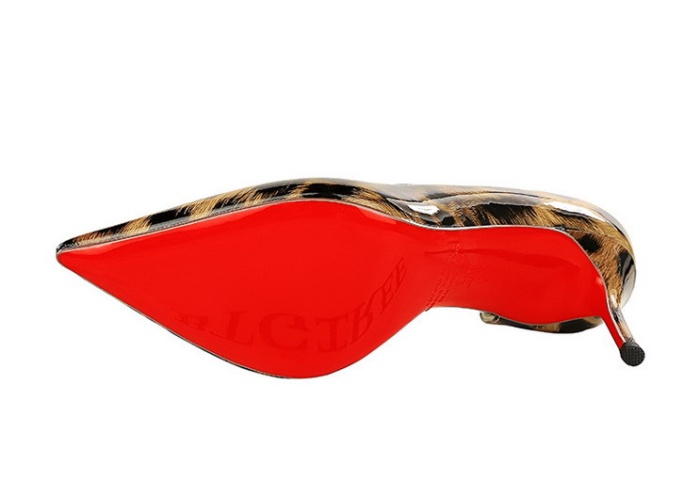 Pointed low hollow European style fine-root shoes for women