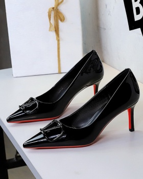 Fine-root pointed high-heeled shoes low sexy shoes
