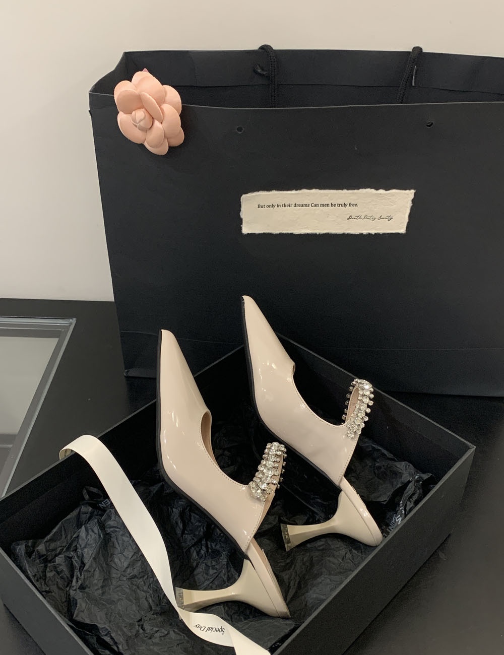 Spring and summer pointed high-heeled shoes high-heeled slippers