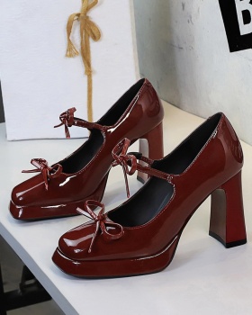 Patent leather sexy shoes European style platform