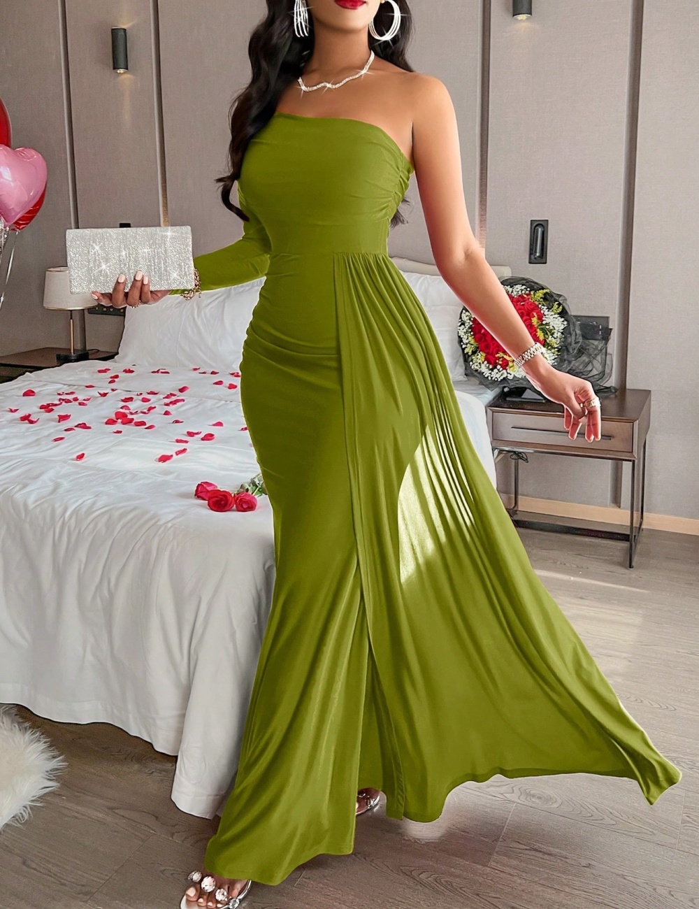 European style sloping shoulder dress for women