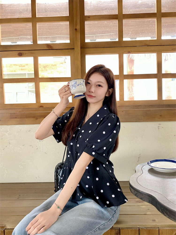 Fat short sleeve slim tops chiffon polka dot niche shirt