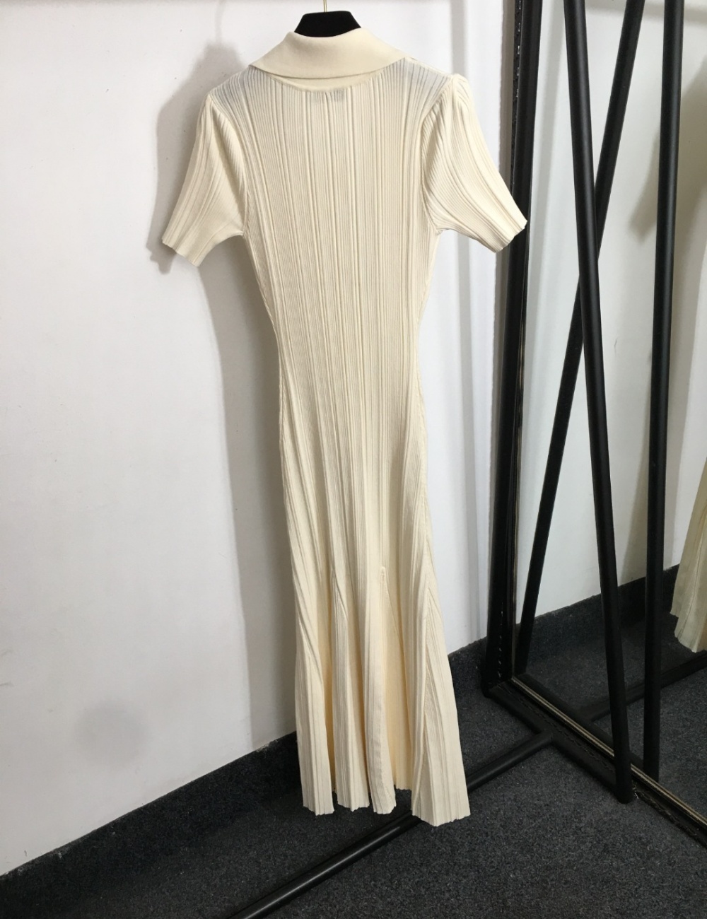Slim France style knitted tender pink lapel dress