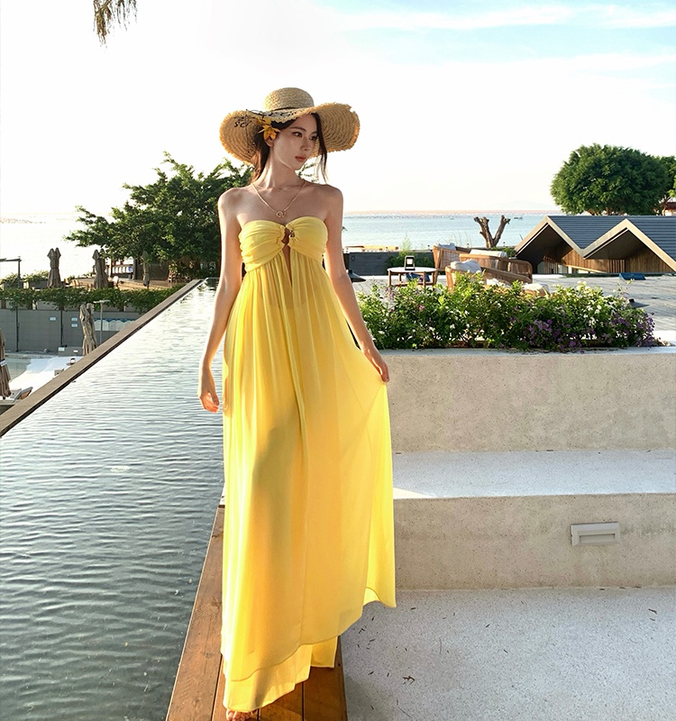 Seaside vacation summer wrapped chest yellow dress