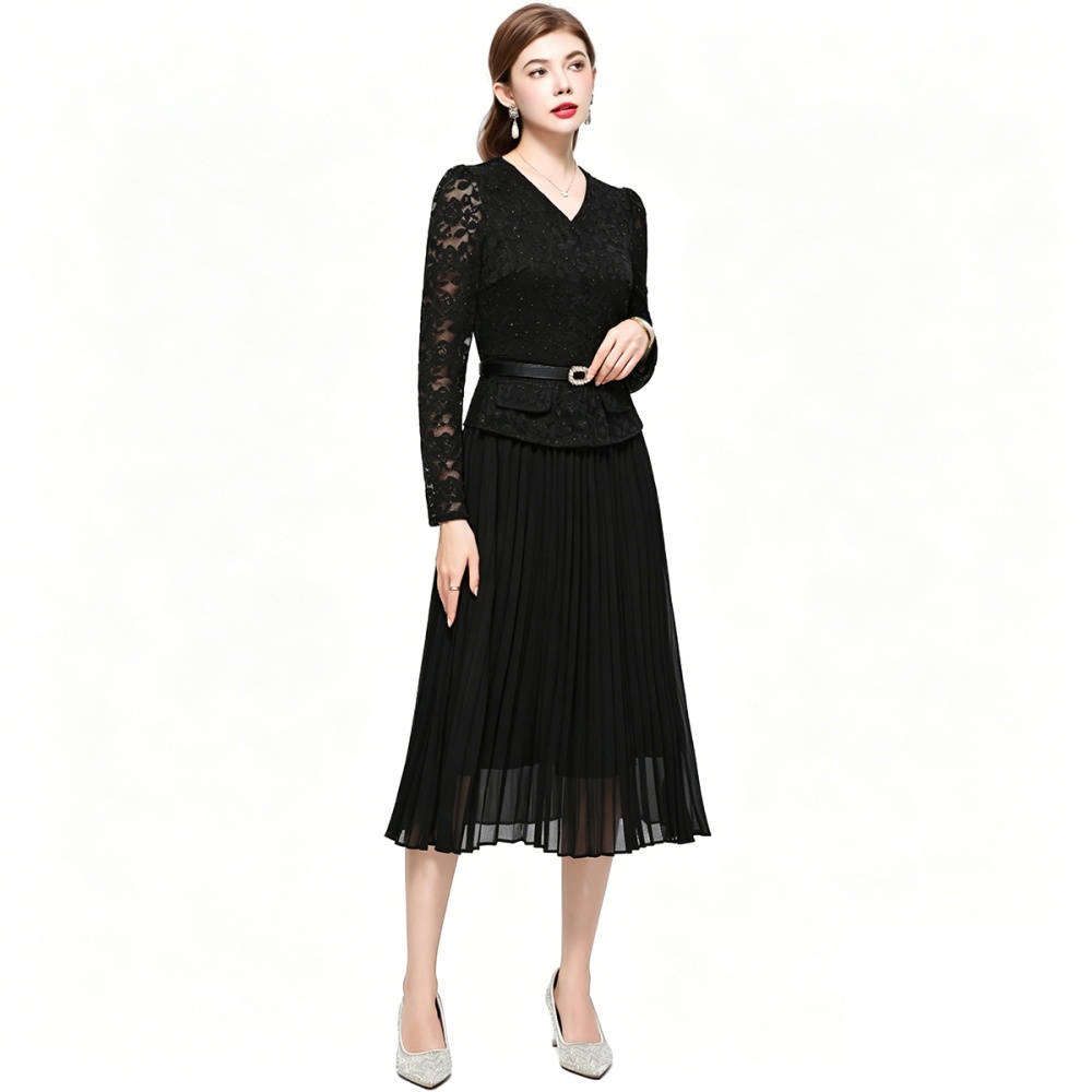 Hepburn style France style pleated with belt V-neck dress