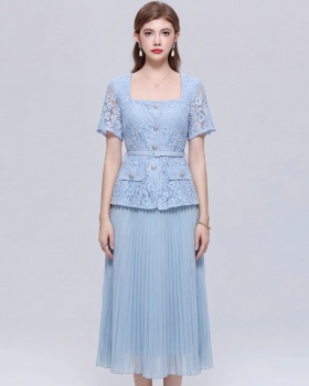Lace pinched waist with belt square collar ladies slim dress
