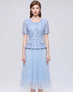 Round neck pleated short sleeve chanelstyle dress