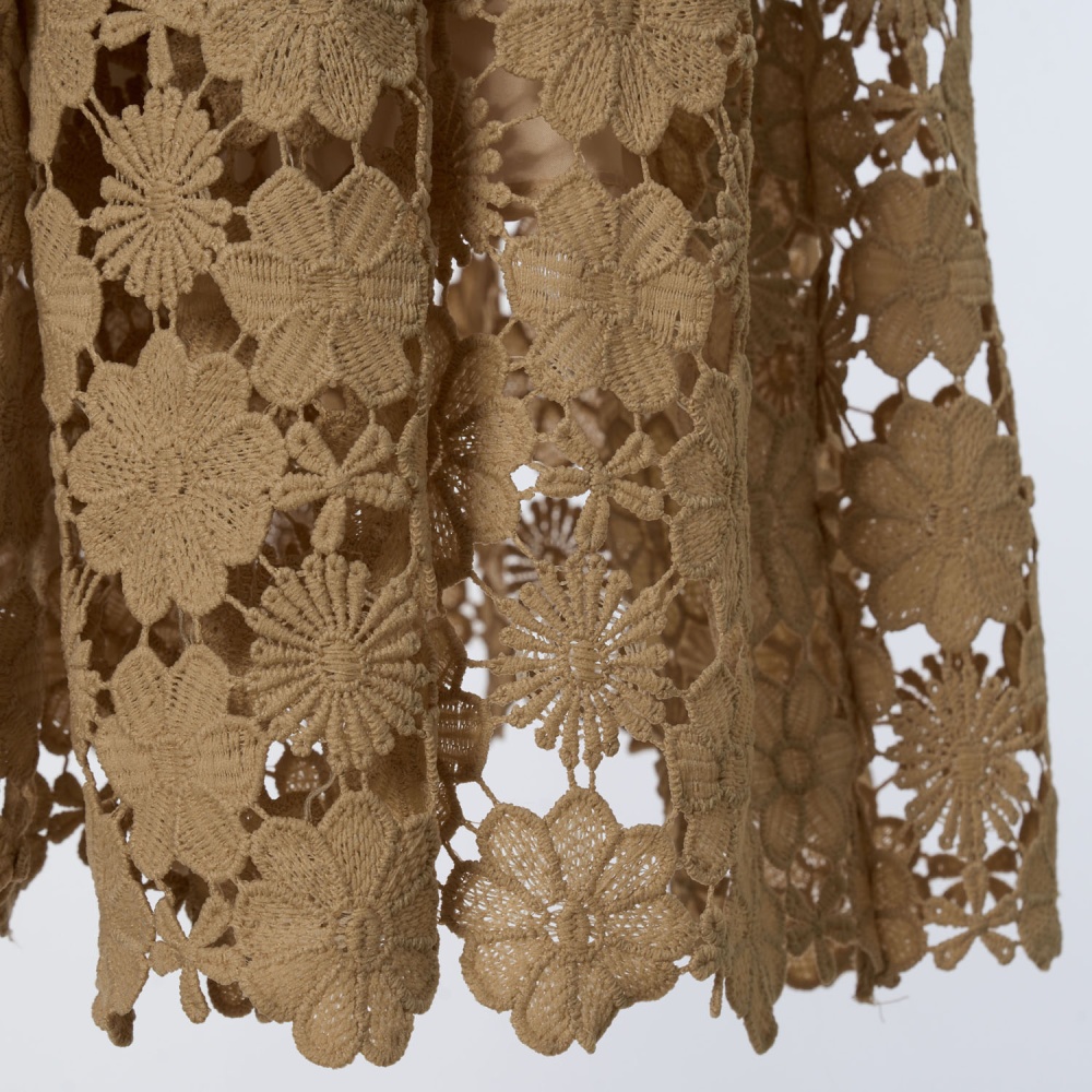 Lace V-neck summer puff sleeve romantic style dress
