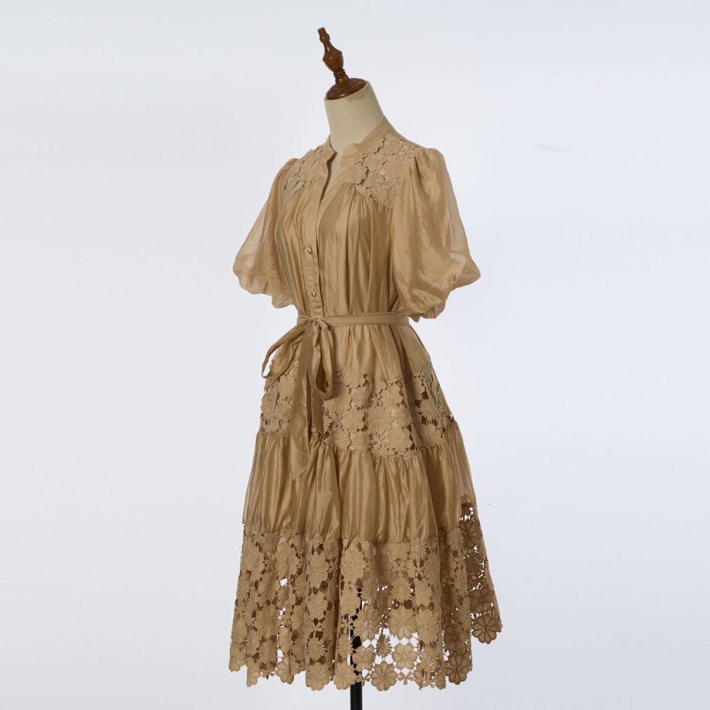 Lace V-neck summer puff sleeve romantic style dress