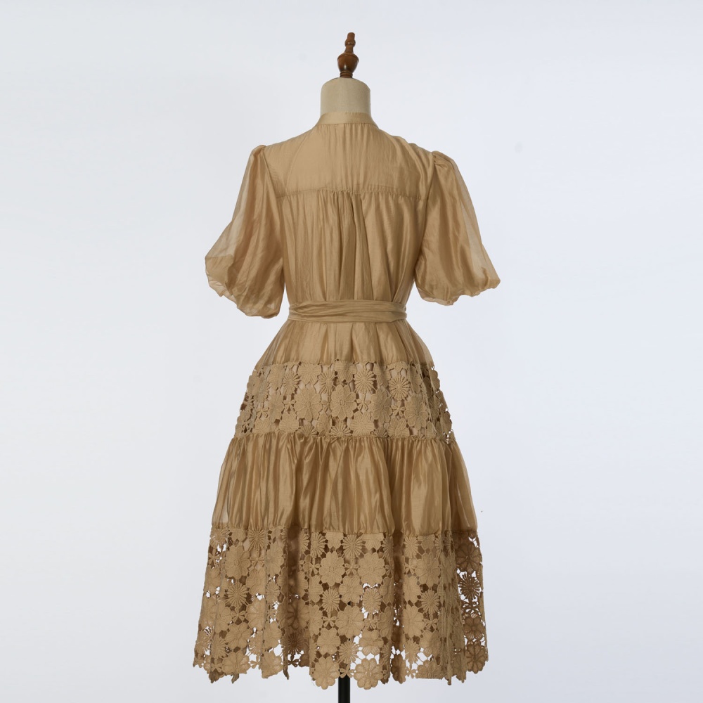 Lace V-neck summer puff sleeve romantic style dress