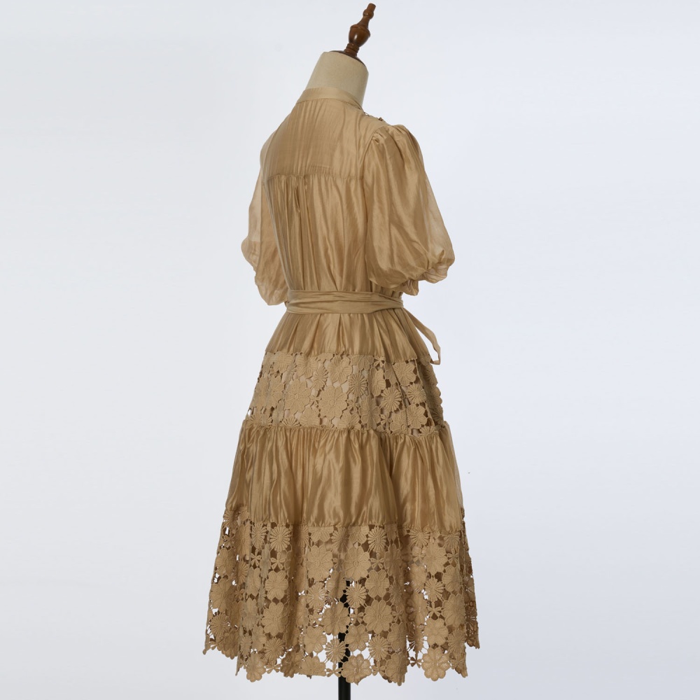 Lace V-neck summer puff sleeve romantic style dress