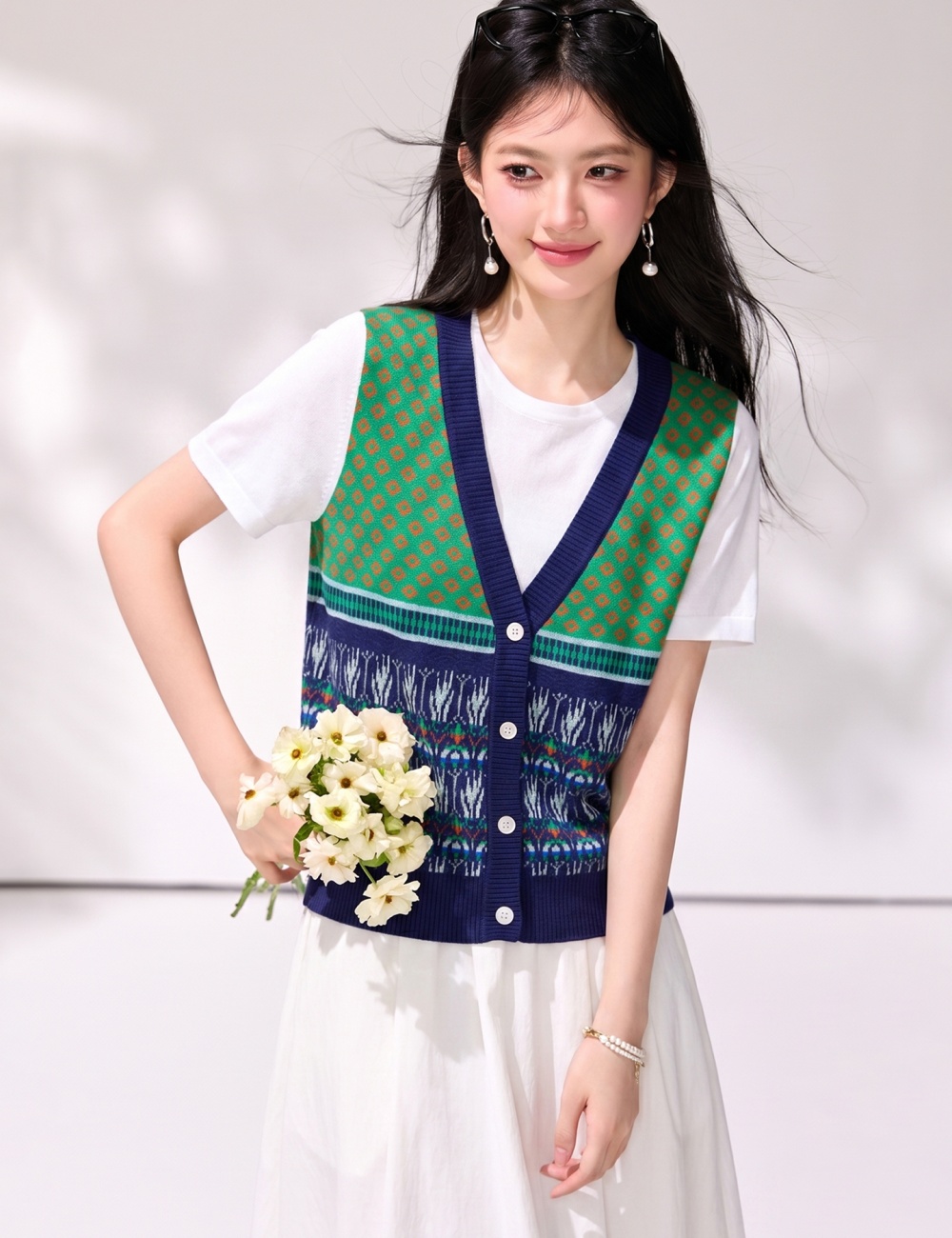 Pseudo-two V-neck jacquard tops green retro sweater