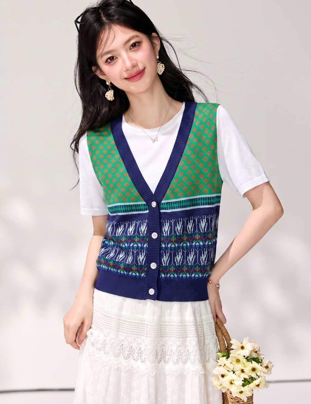 Pseudo-two V-neck jacquard tops green retro sweater