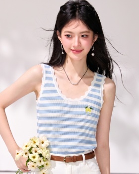 Korean style knitted tops stripe lace vest for women