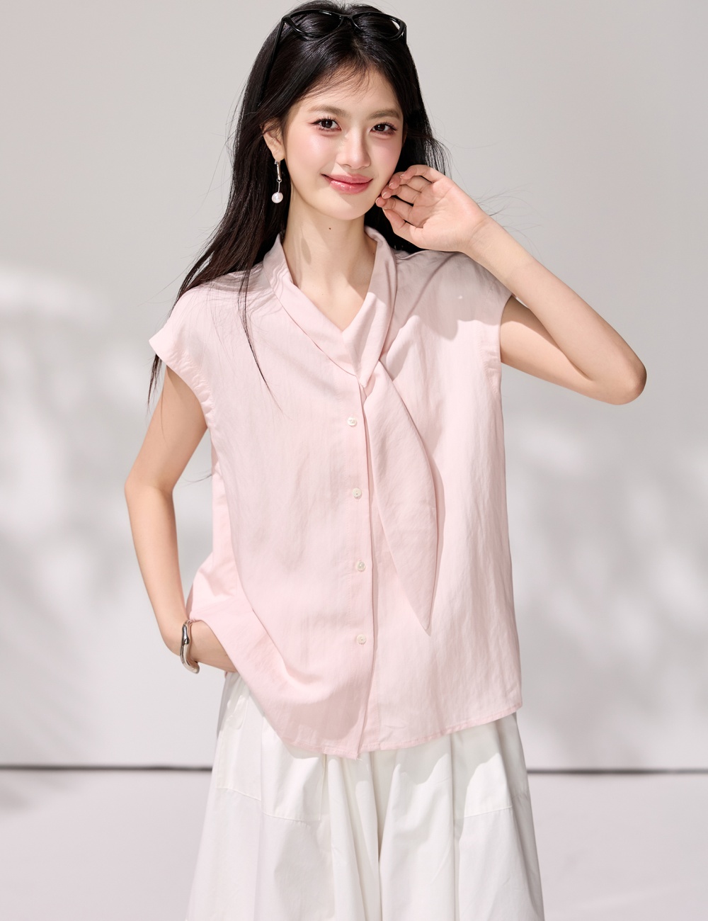 Sleeveless temperament tops summer niche shirt for women