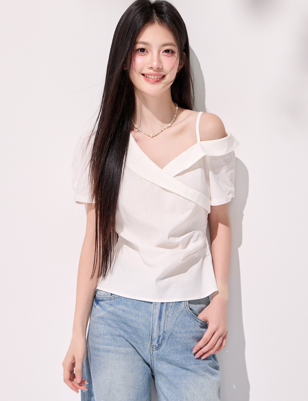 Asymmetry strapless shirt fold pinched waist tops for women
