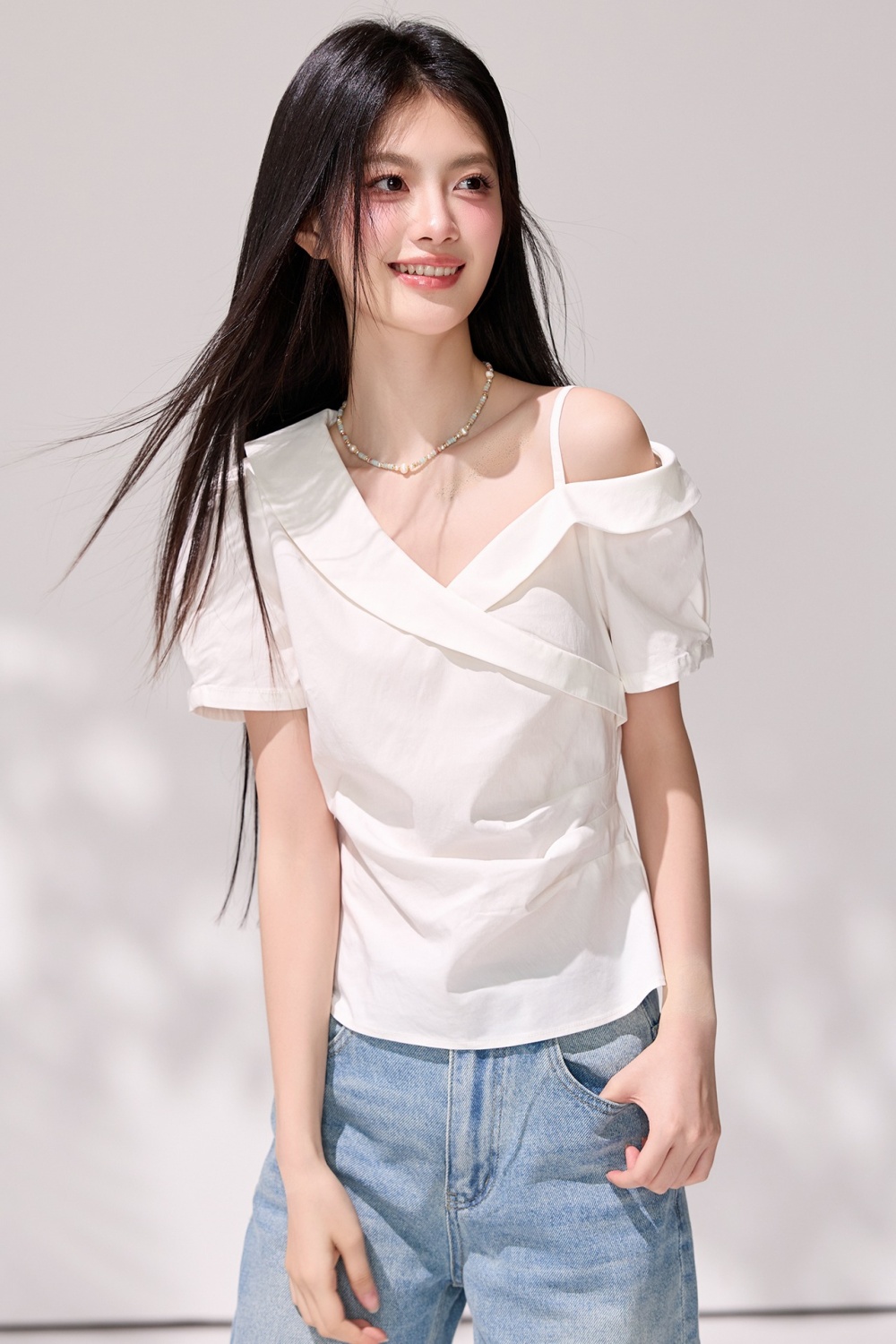 Asymmetry strapless shirt fold pinched waist tops for women