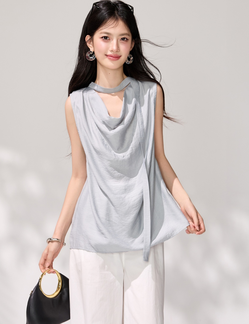 Sleeveless loose hollow drape tops summer niche halter vest