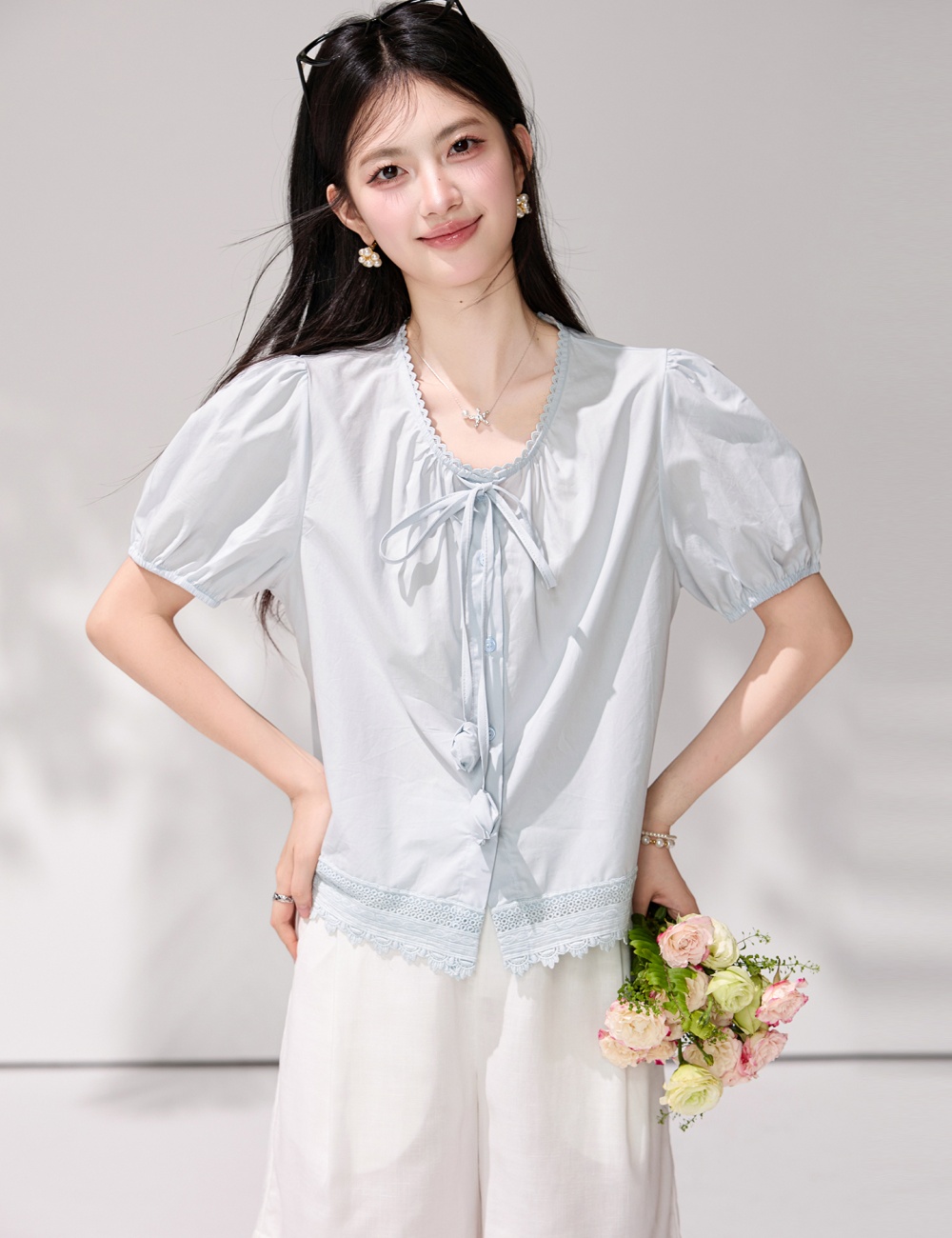 Blue lace splice shirt France style short sleeve tops