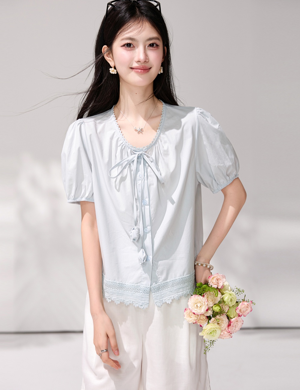 Blue lace splice shirt France style short sleeve tops