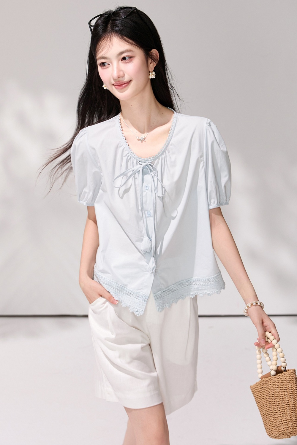 Blue lace splice shirt France style short sleeve tops