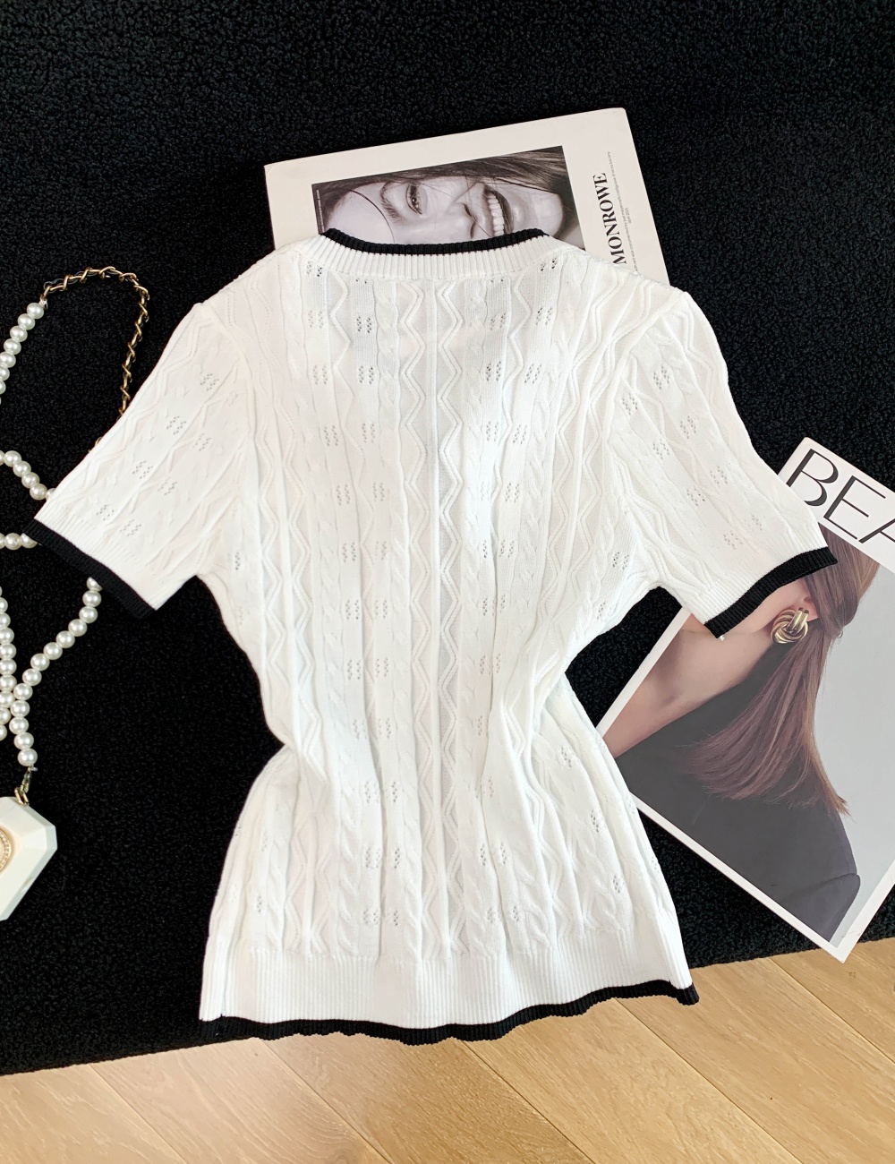 Sweet bow tops temperament beading sweater