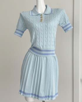 College style short skirt pleated tops a set