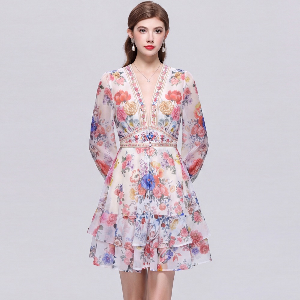 Tender lantern sleeve T-back V-neck slim dress