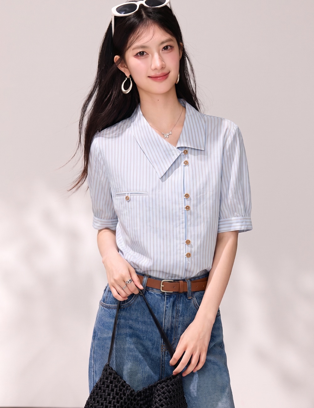 Temperament commuting Korean style stripe summer shirt