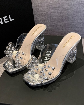 Spring and summer wears outside pearl lady slippers