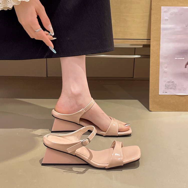 Fish mouth fashion slippers square head shoes for women