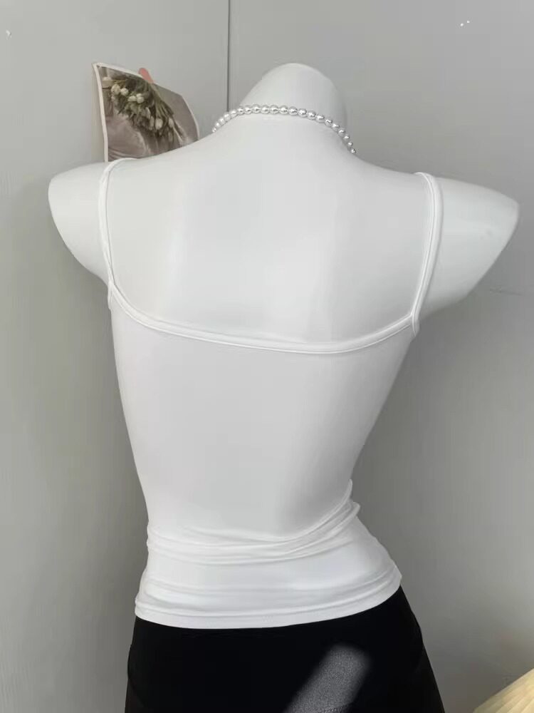 Sleeveless with chest pad Bra wrapped chest vest