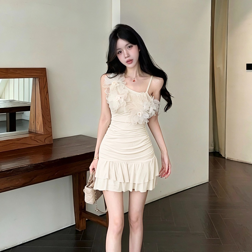 Tender gauze lady temperament sloping shoulder dress