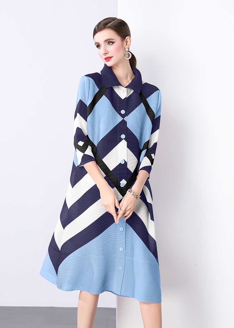 Loose long large yard dress Casual spring and autumn shirt