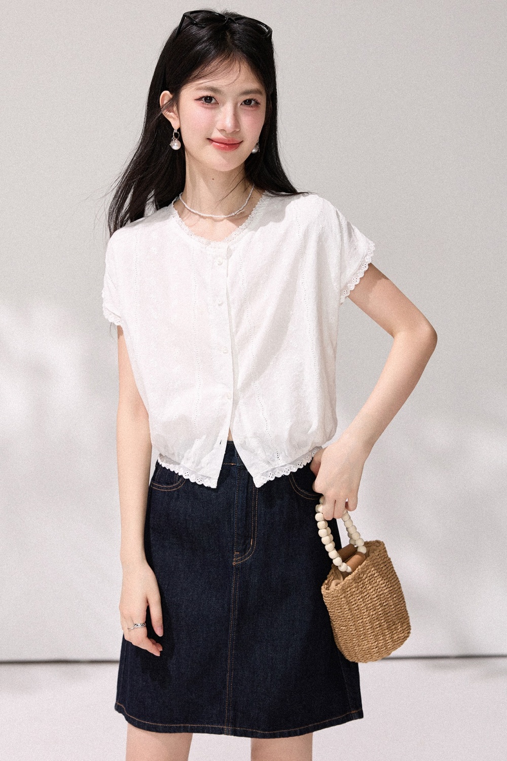 Short lace shirt refreshing tops for women