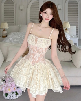Thick and disorderly France style pinched waist dress
