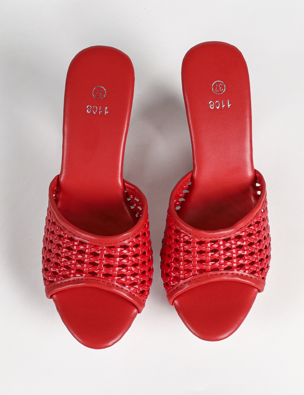 Thick crystal sexy fashion model transparent round shoes