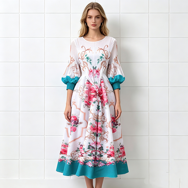 Elasticity seaside dress fold long dress for women