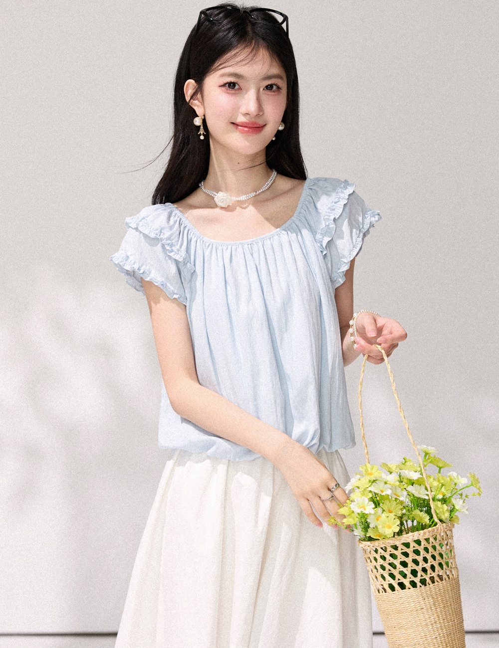 Light-blue tops slim small shirt for women