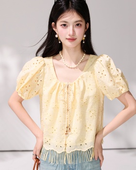 Summer yellow square collar small shirt hollow short tops