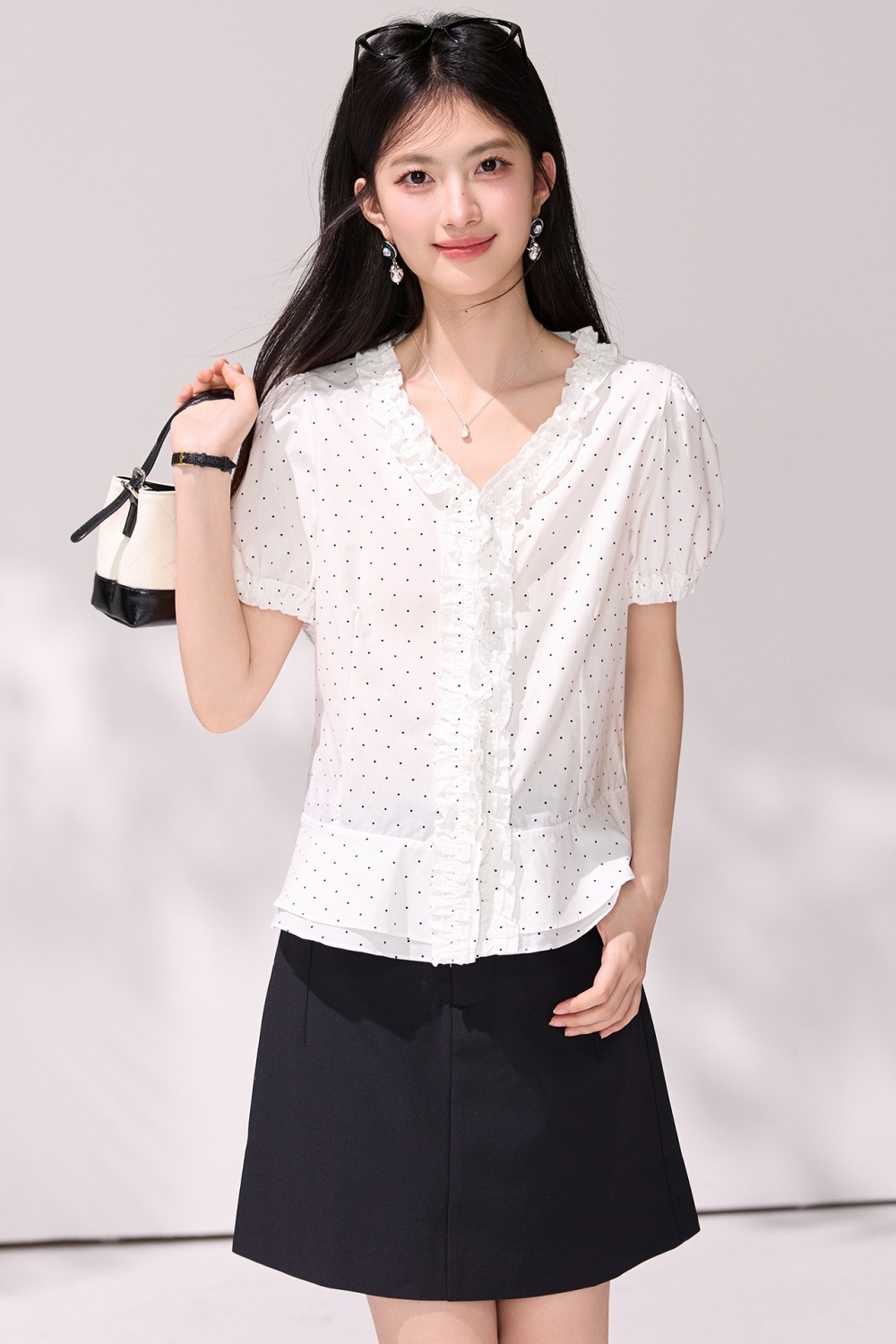 Unique Korean style V-neck shirt summer sweet tops