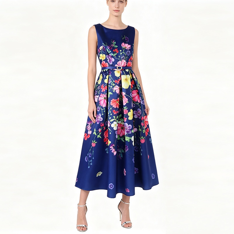 Retro big skirt Hepburn style dress