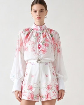 Fashion shorts lantern sleeve tops a set