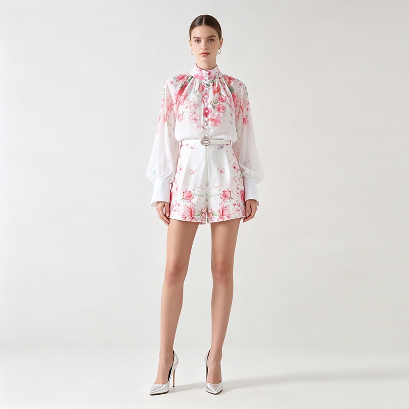 Fashion shorts lantern sleeve tops a set